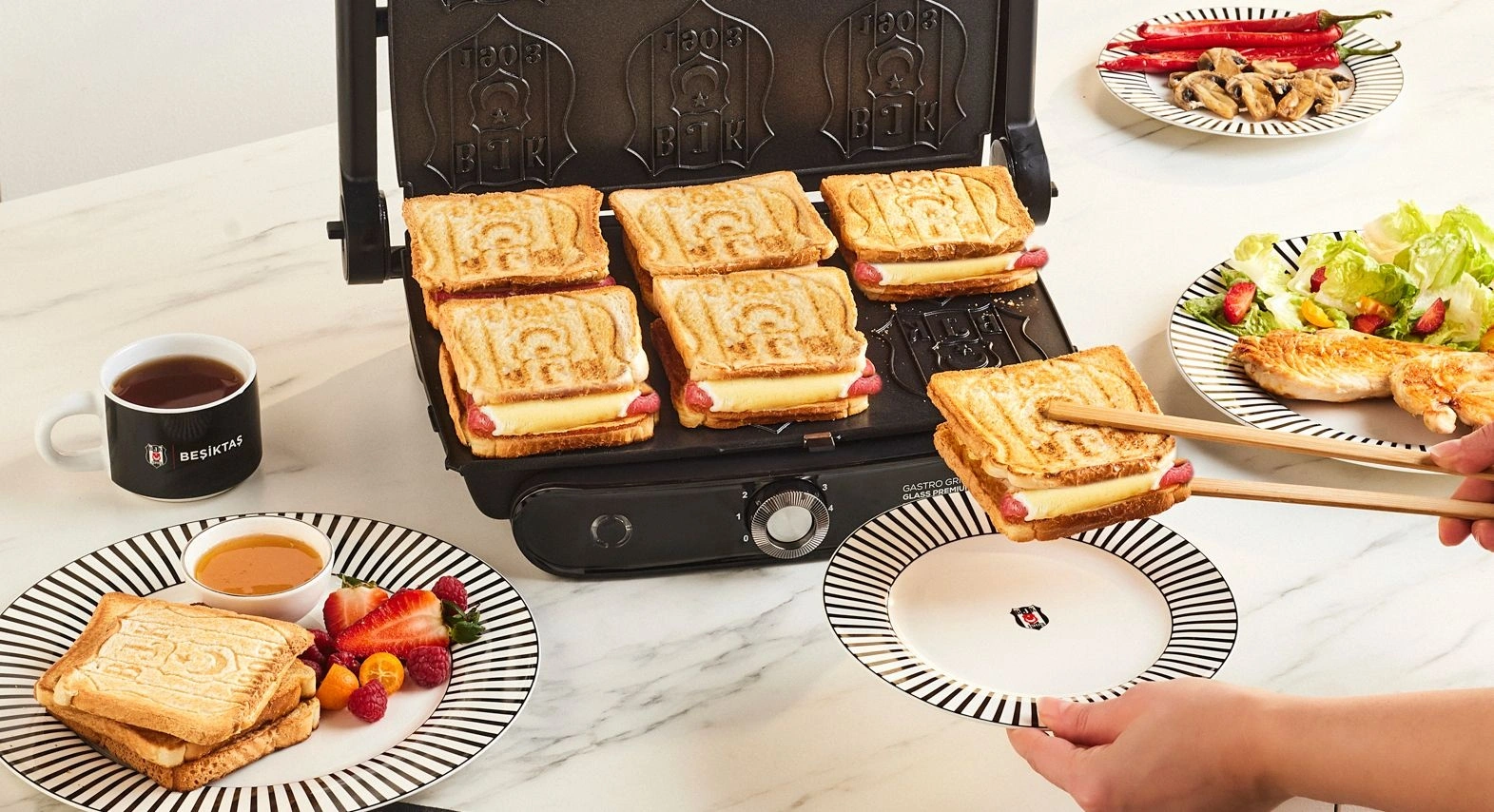 Tost Makinesiyle Sınırları Aşan 6 Farklı Tarif