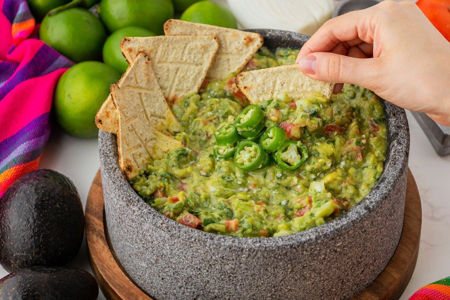 Guacamole Tarifi: Meksika Mutfağının Ferah Sosu