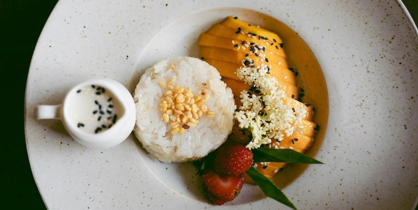 Mango Sticky Rice Tarifi: Evde Nasıl Yapılır?