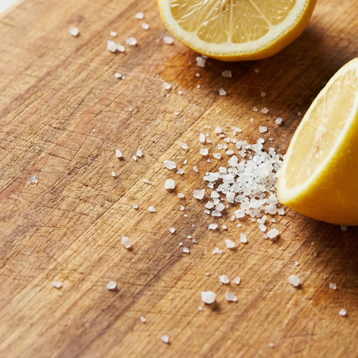 Ahşap Kesme Tahtası Nasıl Temizlenir?