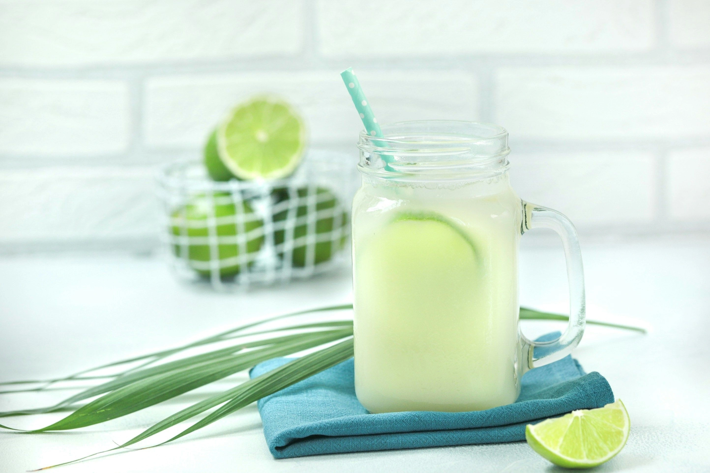 Brezilya Limonatası Tarifi ile Serinleten ve Kremsi Bir İçecek