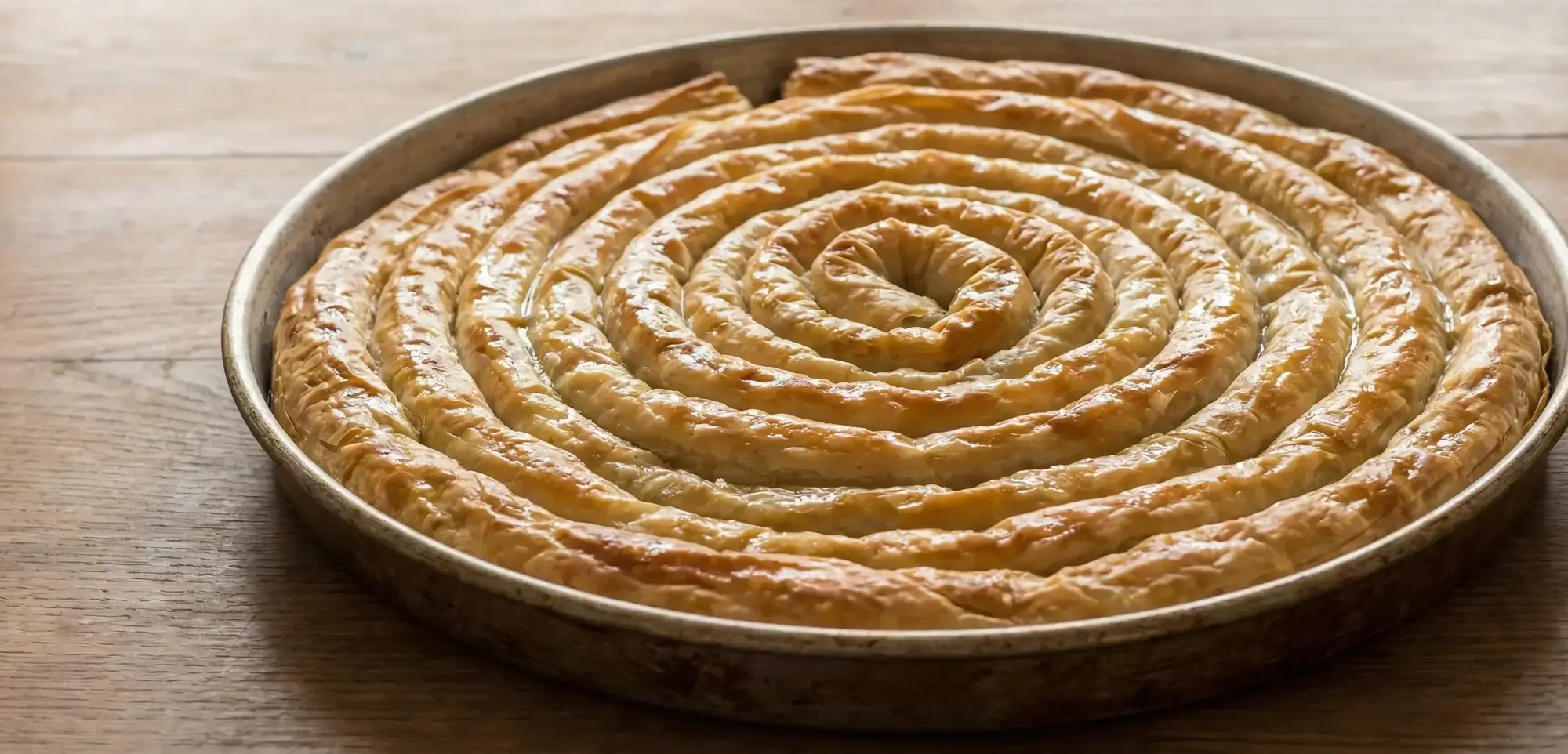 Yırtılmadan Tül Gibi Açılan Gerçek Çarşaf Böreği Tarifi