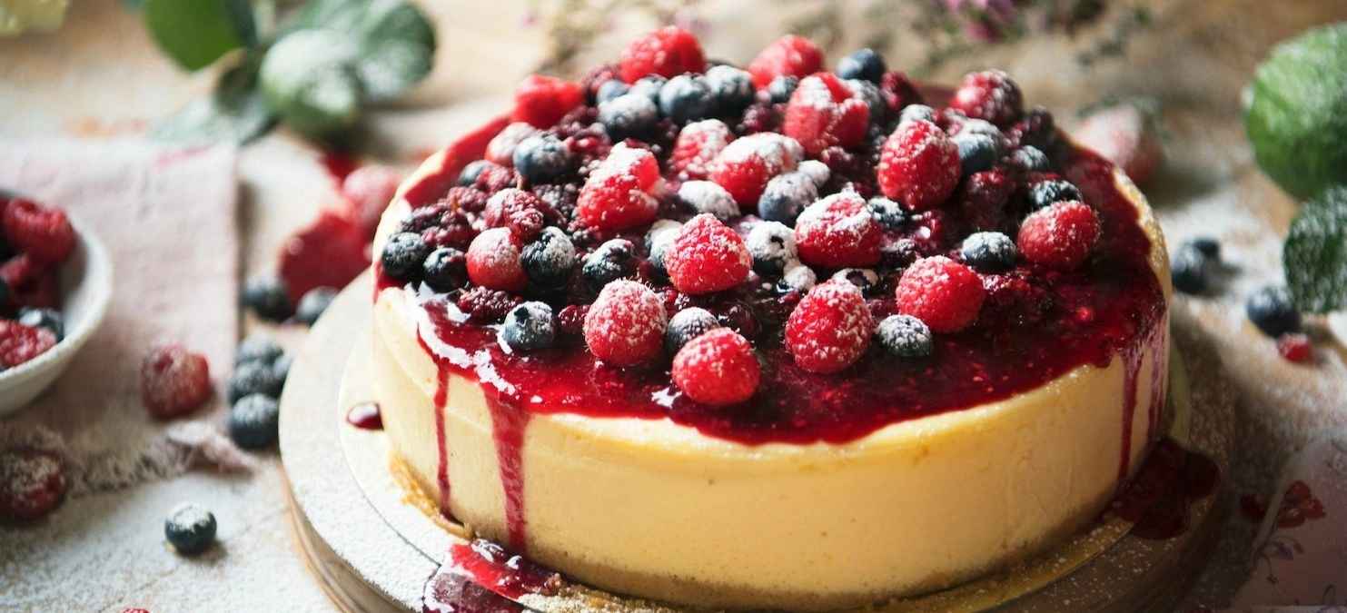 Ekşi-Tatlı Dengesi: Yaban Mersinli Cheesecake