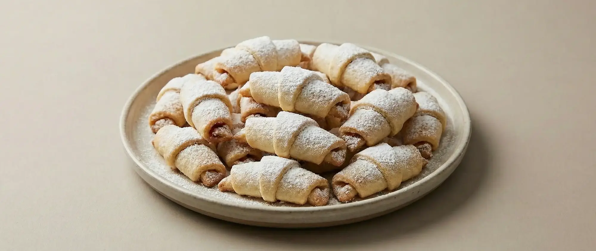 Ağızda Dağılan Efsane Elmalı Kurabiye Tarifi