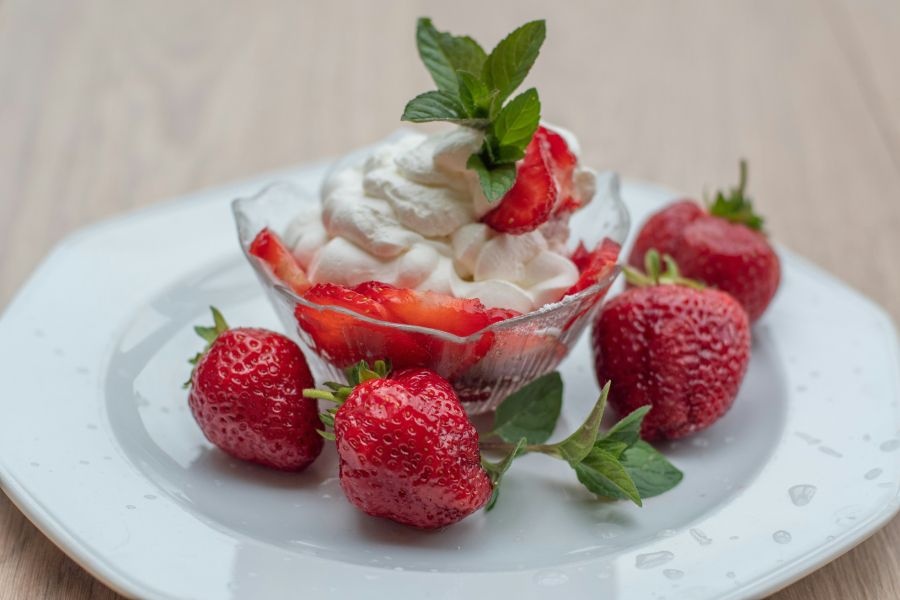 eton mess (1).jpg
