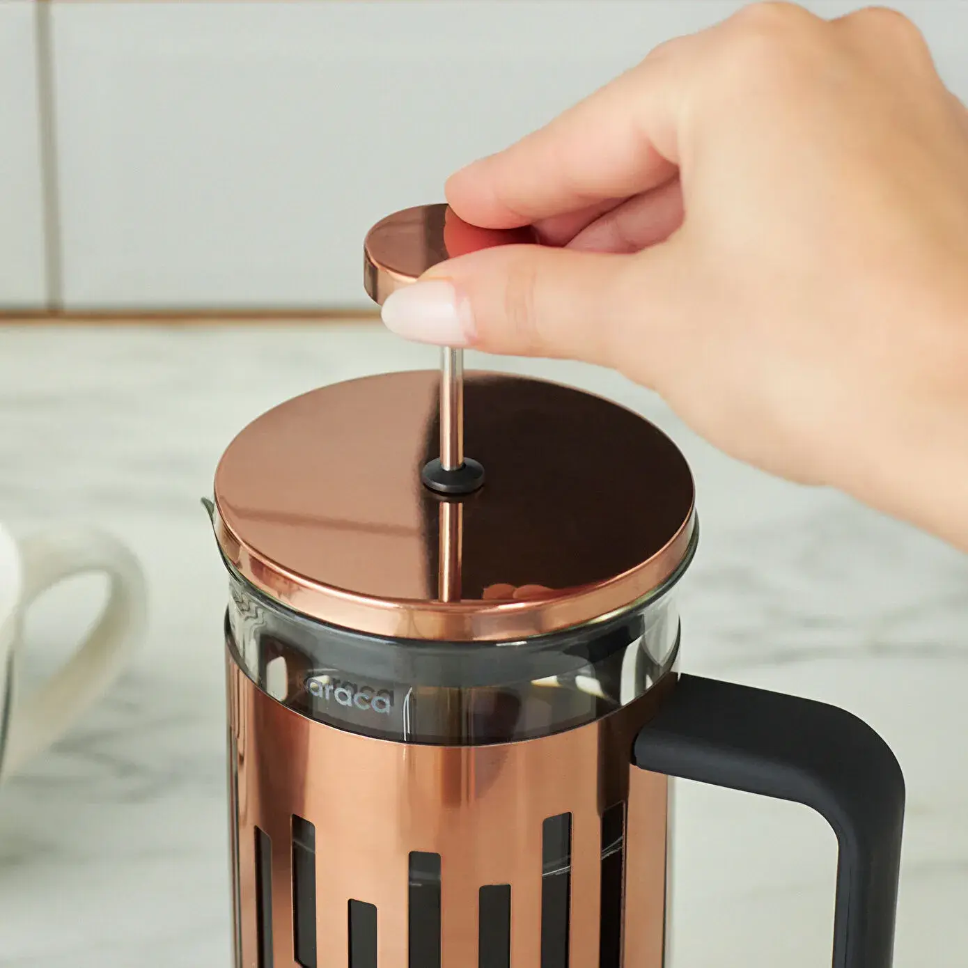 French Press Çay Demleme