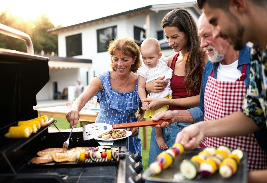 barbeku parti.jpg