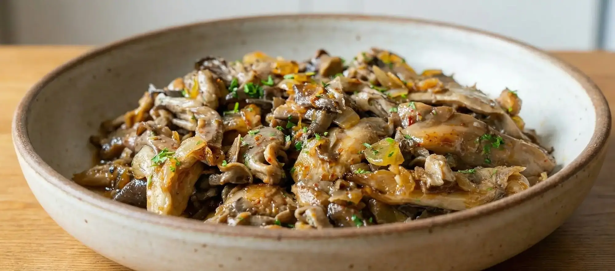 Kırmızı Et Tadında Nefis İstiridye Mantarı Sote Tarifi