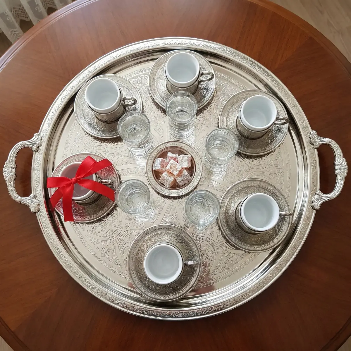 Kız isteme kahvesi sunumu