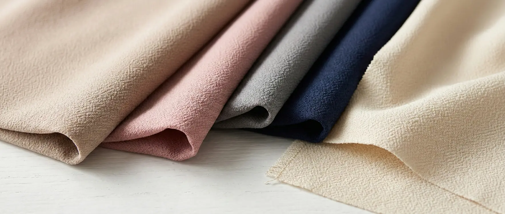 Krep Kumaş Nedir? Özellikleri, Kullanım Alanları ve Çeşitleri