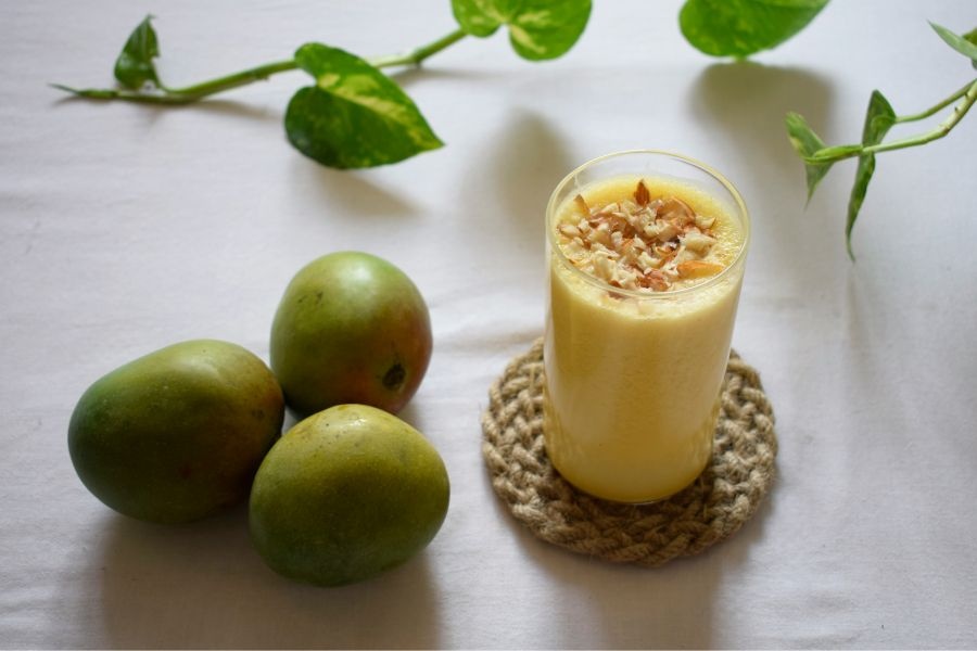 mango lassi.jpg
