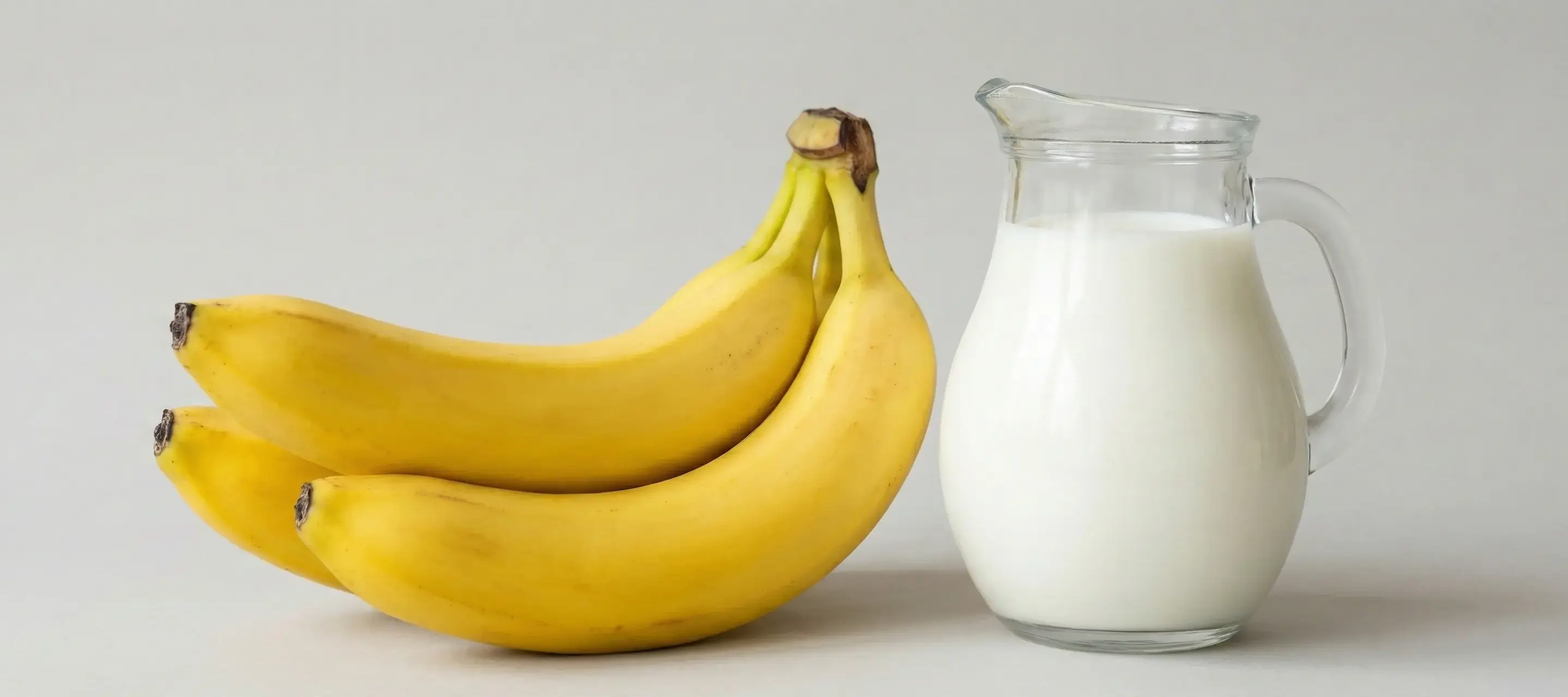 Gerçek Büfe Lezzetinde Adana Usulü Muzlu Süt Tarifi