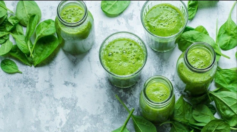 yeşil smoothie.jpg