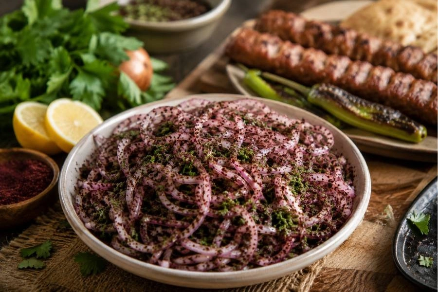sogan salatası (2).jpg