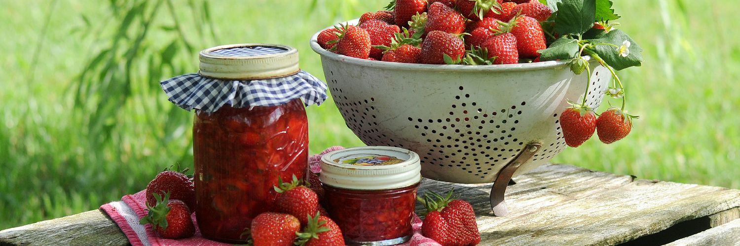 Evde Kahvaltılık Reçel Çeşitleri: Kayısı ve Çilek