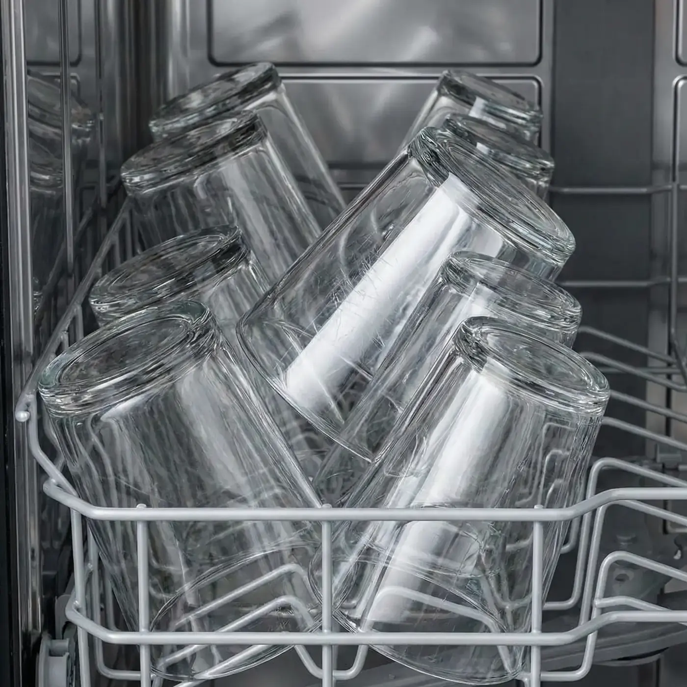 Bulaşık Makinesi Bardakları Neden Çizer