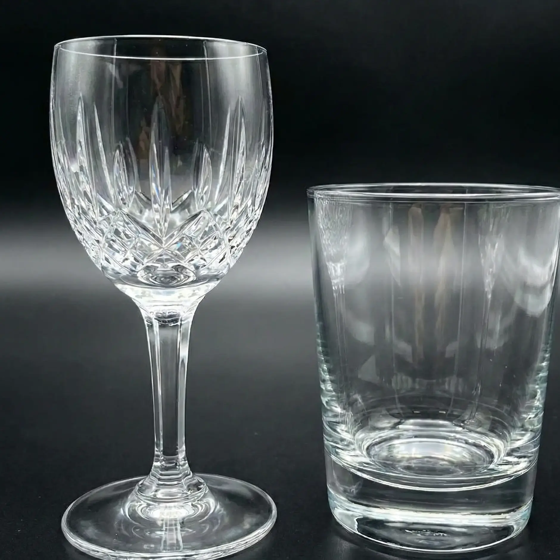 Temizlenmiş Kristal Kadeh ve Bardak