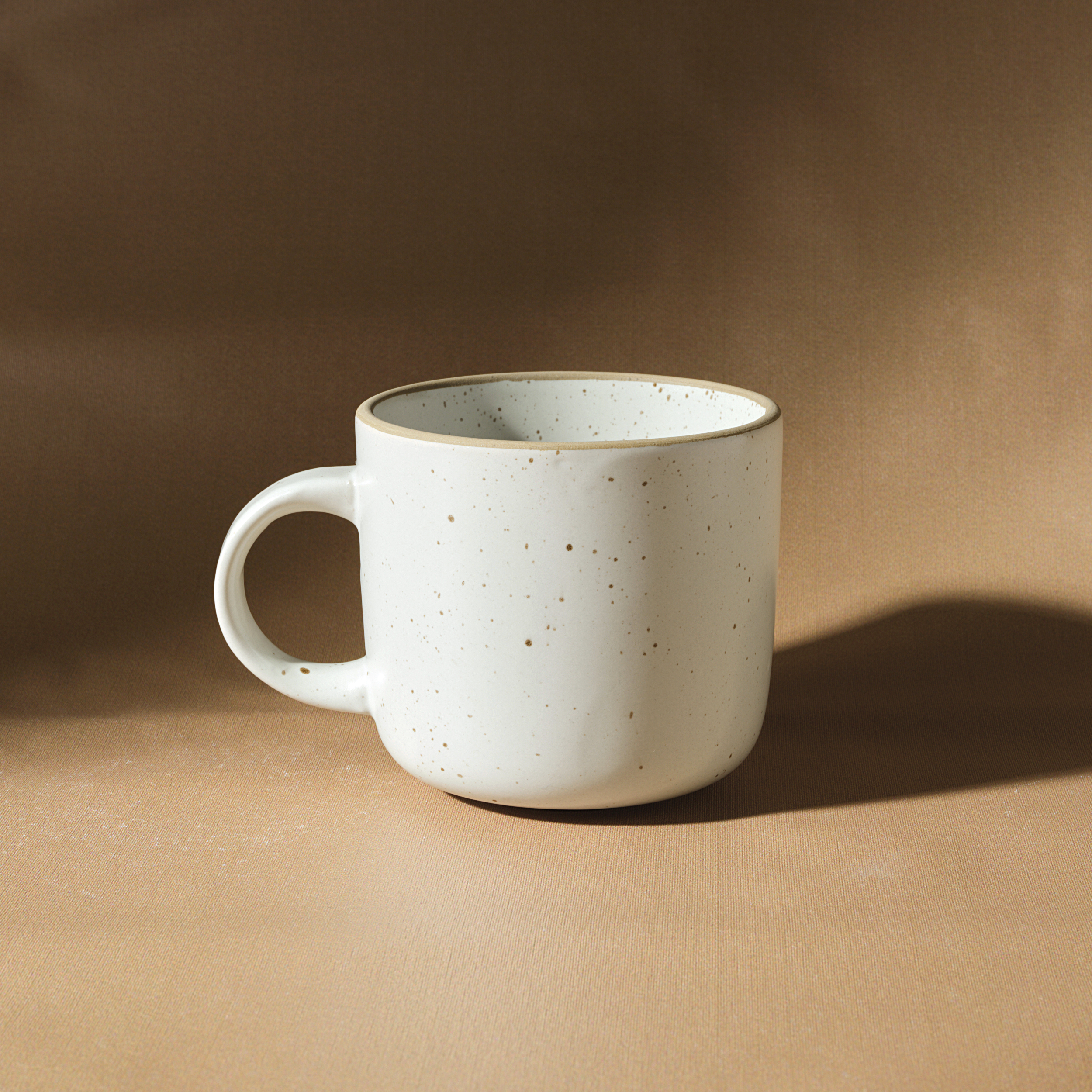 Karaca Chicago Dot Reaktif Kupa 440 Ml