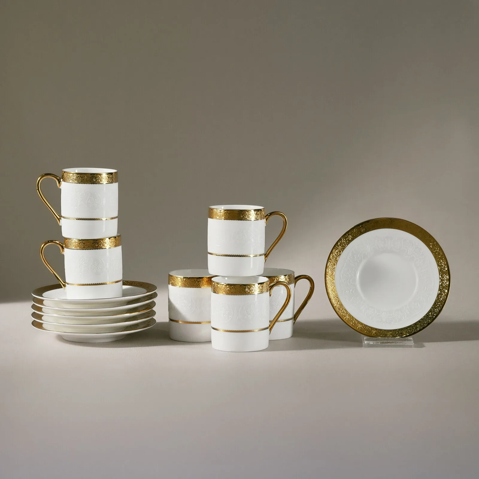 Karaca Royal Bone Victoria 6 Kişilik Kahve Fincan Takımı 90 ml