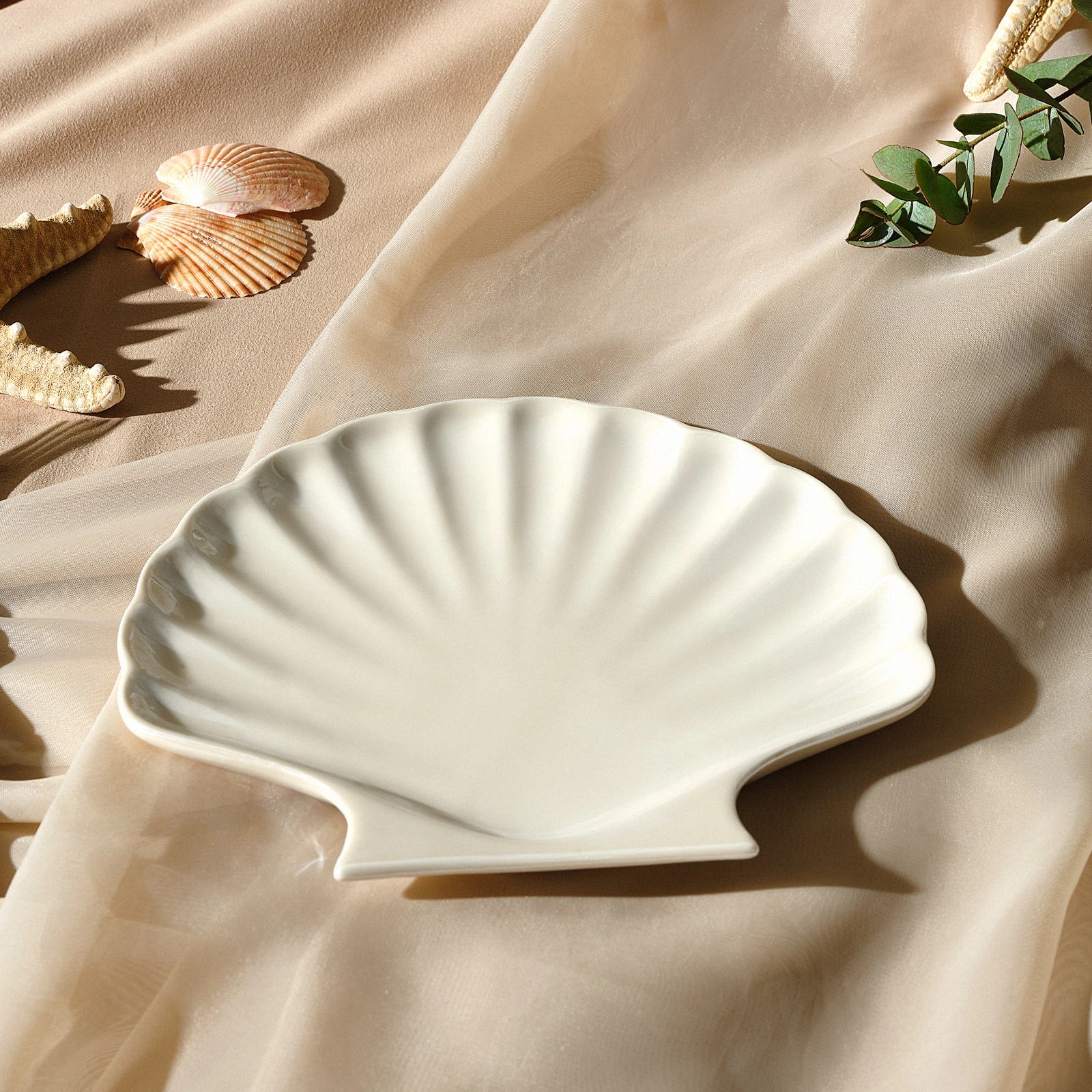 Karaca İstiridye Pasta Tabağı 20 cm