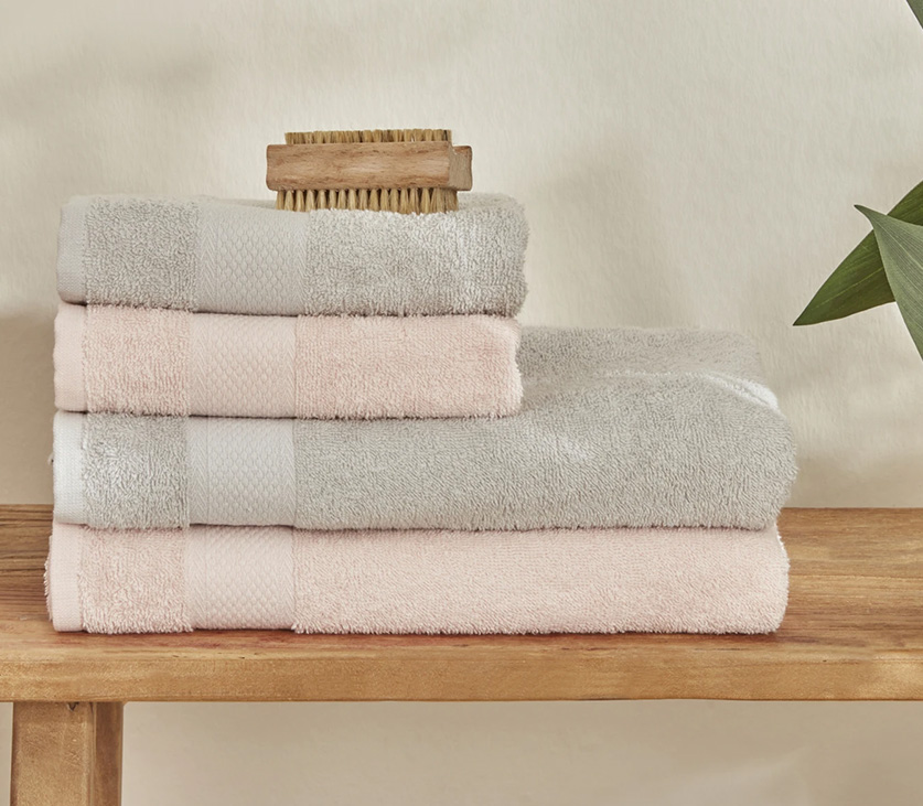 Sarah Anderson Alven Hamam Seti 