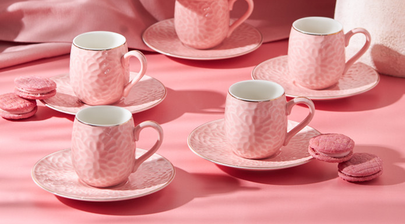 Sevgi Dolu KadınlaraKeyfi Bol Kahveler