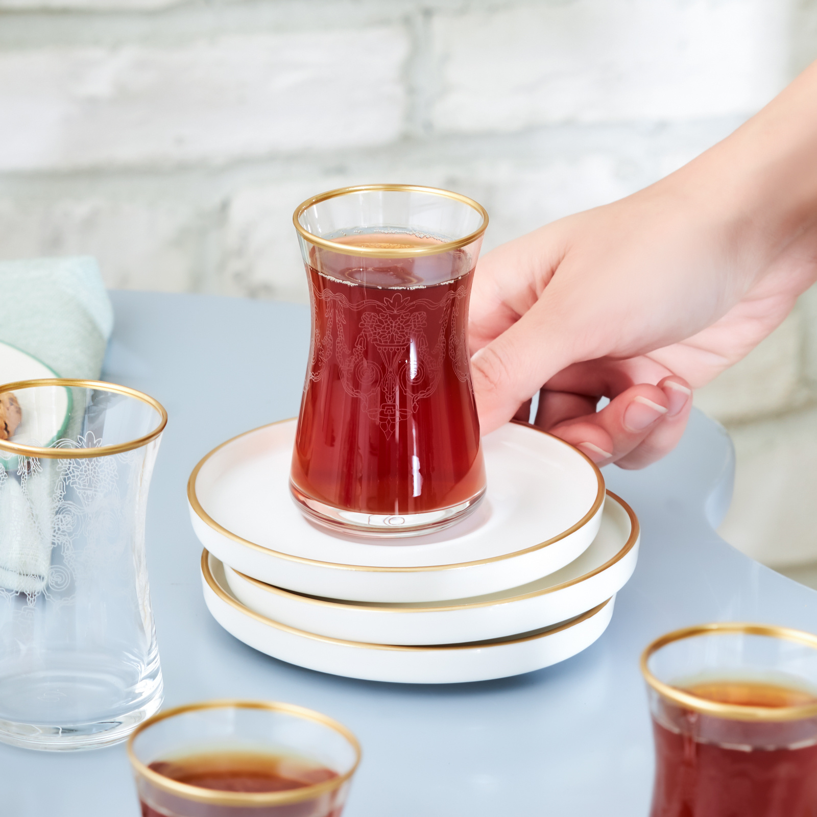 KARACA ATHEN 12 PIECES 6 PERSON PATTERNED GOLD RIM TEA SET | Karaca