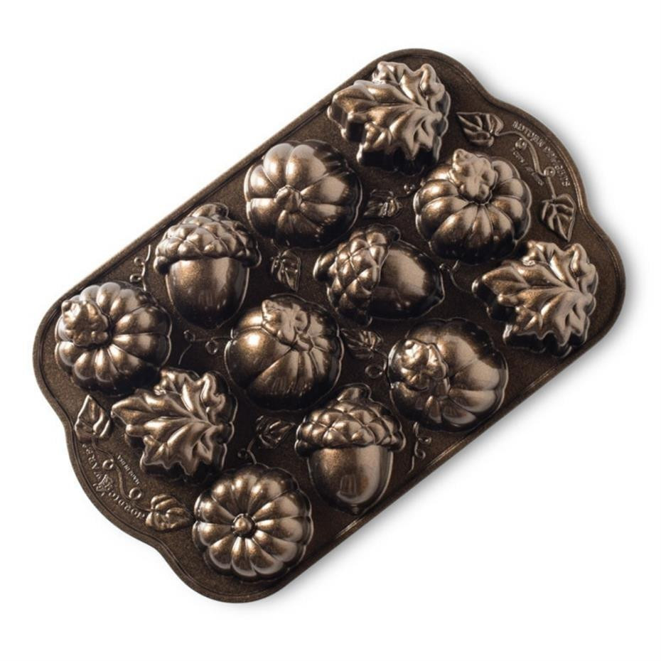 Nordicware Mini Balkabakları Kek Kalıbı