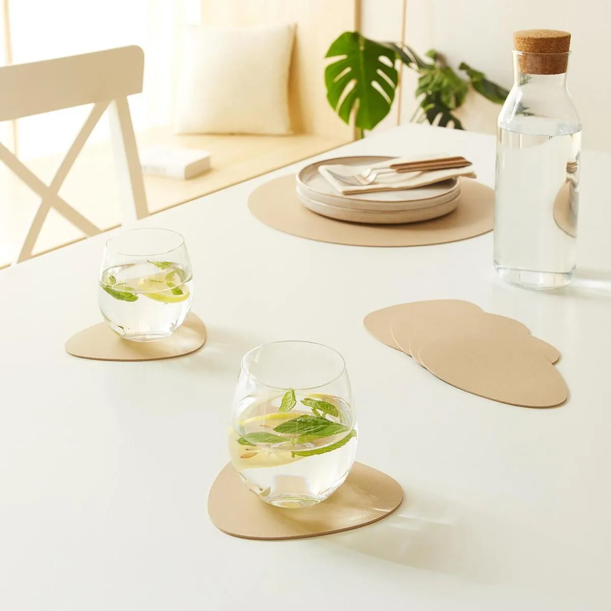 Home Wave 4'lü Bej/taş Renk Suni Deri Bardak Altlığı 13 X 11.5 Cm