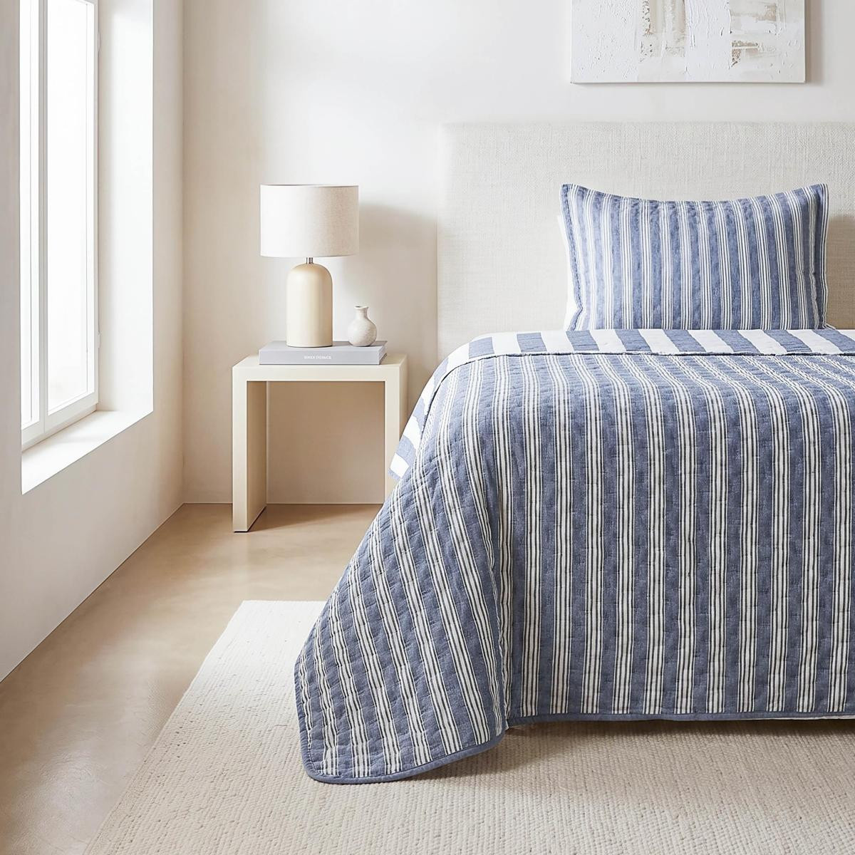 Ocean Home Textile Pamuklu Kaapitoneli Lacivert Renk Çizgi Desen Tek Kişilik Yatak Örtüsü Seti 1 Adet 180 X 230 / 1 Adet 50 X 70 C