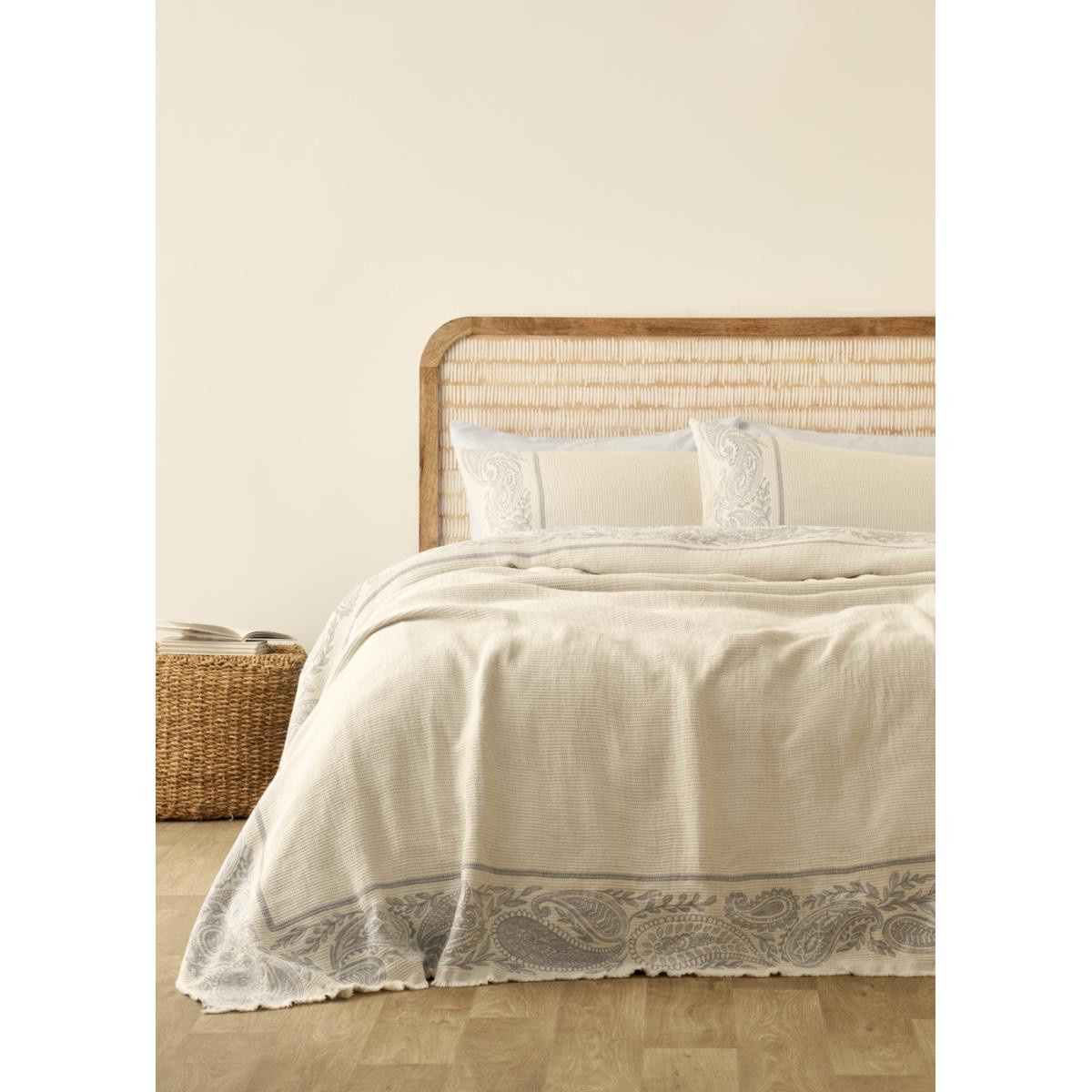 Bella Maison %100 Pamuk Paisley Jakarlı Çift Kişilik Yatak Örtüsü Seti Mavi (240x260 Cm) Mavi