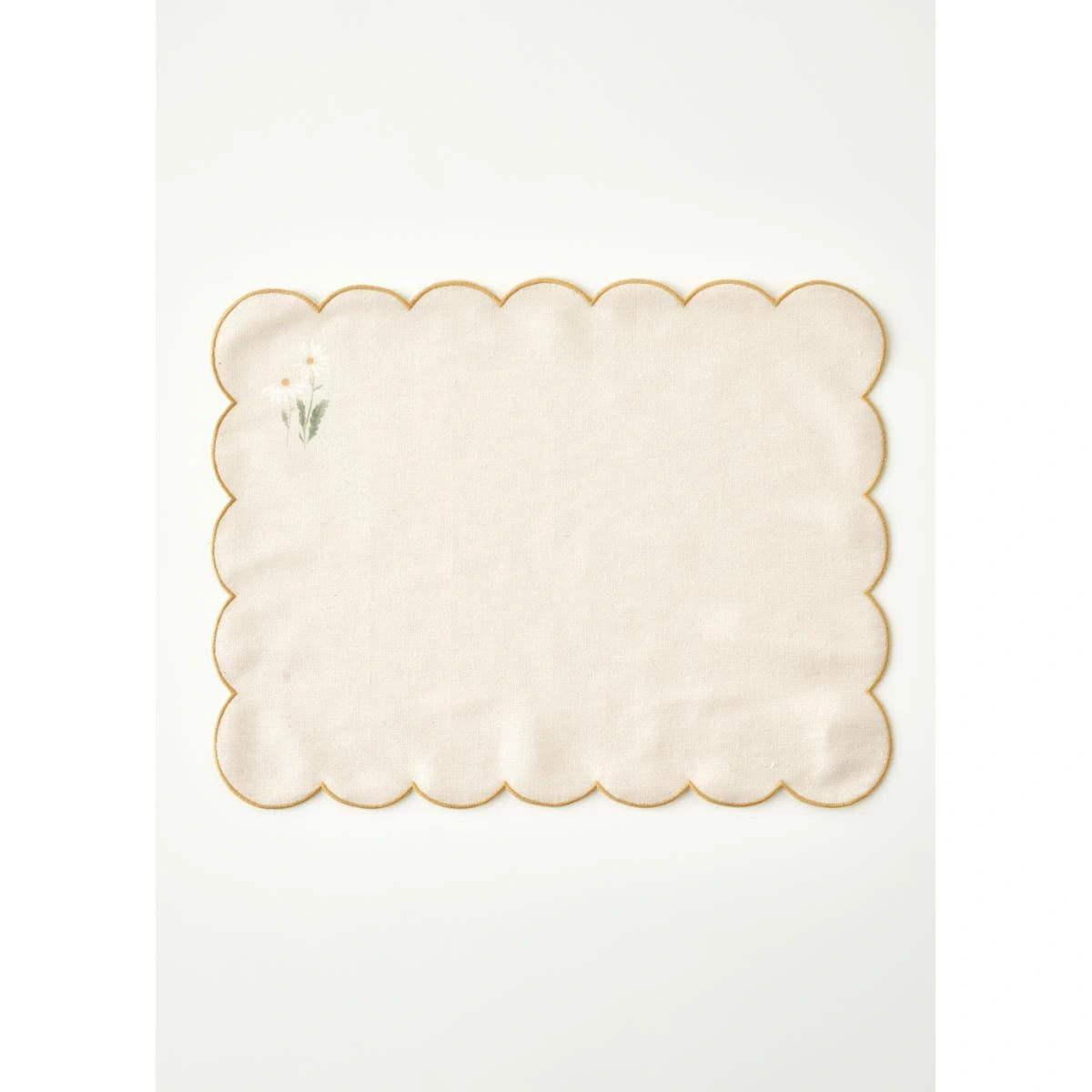 Bella Maison Daisy Baskılı Scallop Kenar Amerikan Servis Bej (35x45 Cm) Bej
