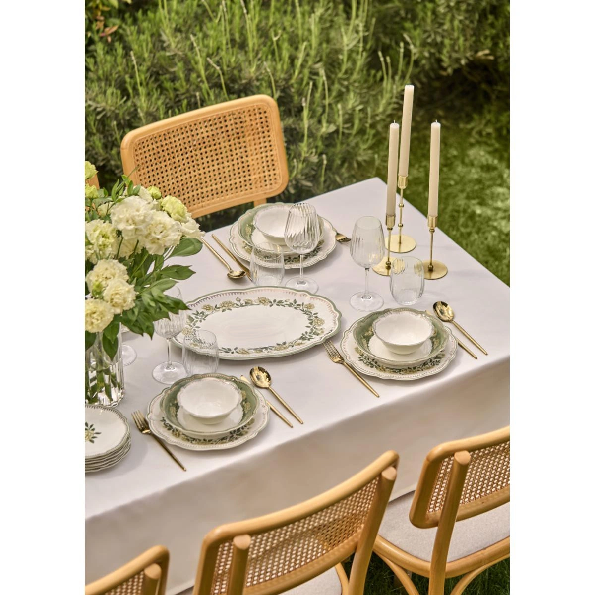 Bella Maison Rebecca New Bone 24 Parça 6 Kişilik Yemek Takımı Çok Renkli