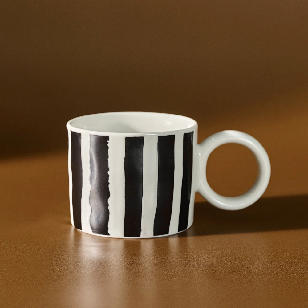 Karaca Erica Çizgili Mug 370 ml görseli 2
