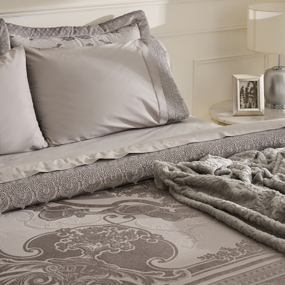 Karaca Home Valeria Quenn 8 Parça Çeyiz Seti Silver görseli 6
