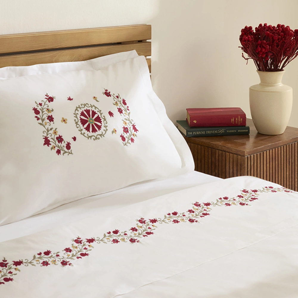 Karaca Home Layali Nakışlı Çift Kişilik Nevresim Takımı Beyaz görseli 6
