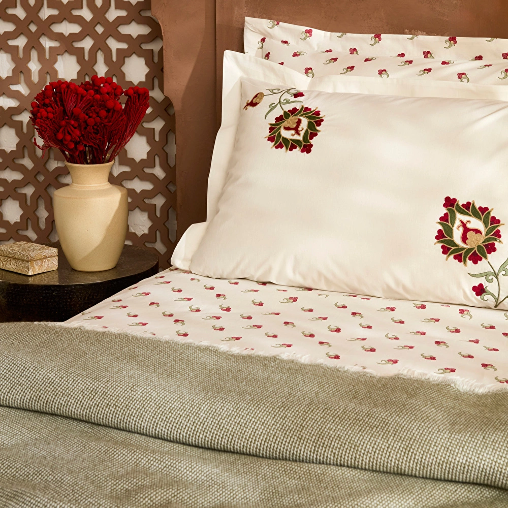 Karaca Home Zenyra Çift Kişilik Nakışlı Nish Set Mutlicolor görseli 2