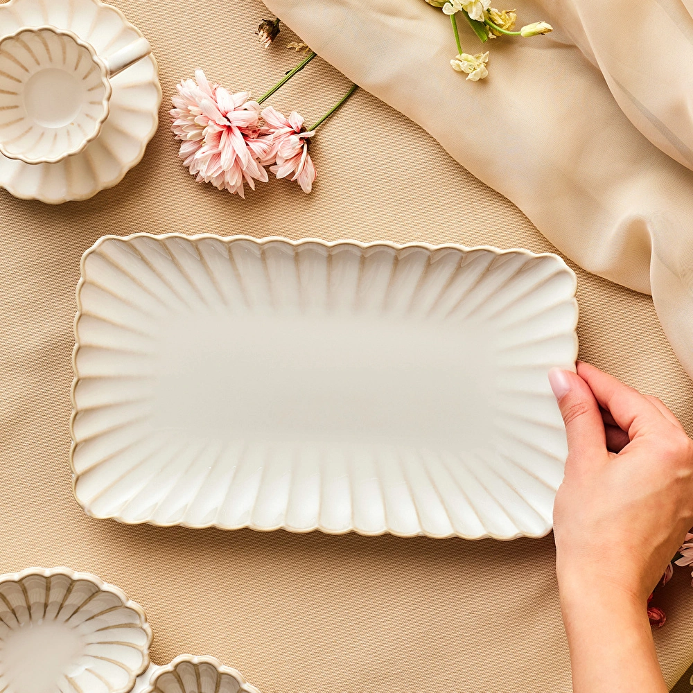 Karaca Daisy Kayık Tabak 25,5 cm görseli 6