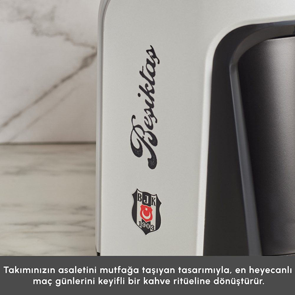Karaca x Beşiktaş Hatır Hüps Sütlü Türk Kahve Makinesi thumbnail 6