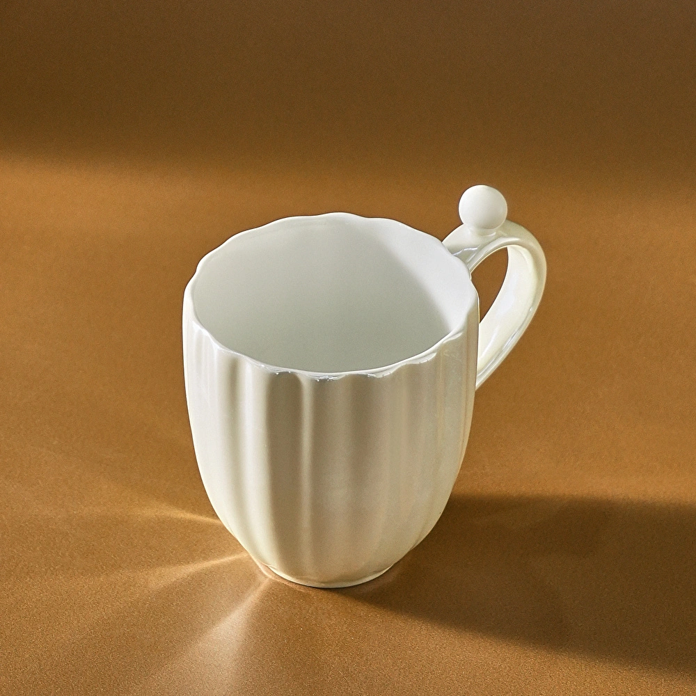 Karaca Shell Lüsterli Beyaz Mug  380 ml görseli 3