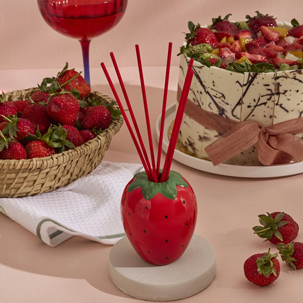 Karaca Home Sweet Strawberry Çubuklu Ortam Kokusu görseli 1