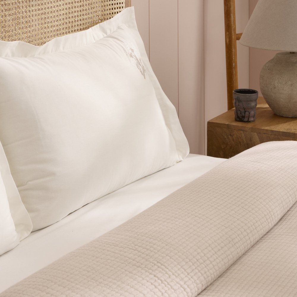 Kaşmir Home Alice Çift Kişilik Müslin Pike Takımı Bej görseli 2