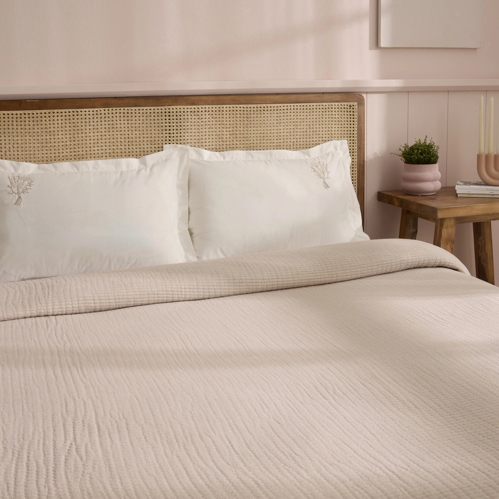 Kaşmir Home Diana Çift Kişilik Müslin Pike Takımı Bej görseli 2