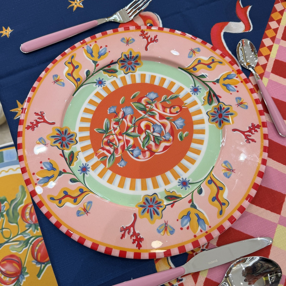 Baci Milano Dolce Far Niente Çiçek Desenli Pembe Emaye Supla Ø 33 cm videosu