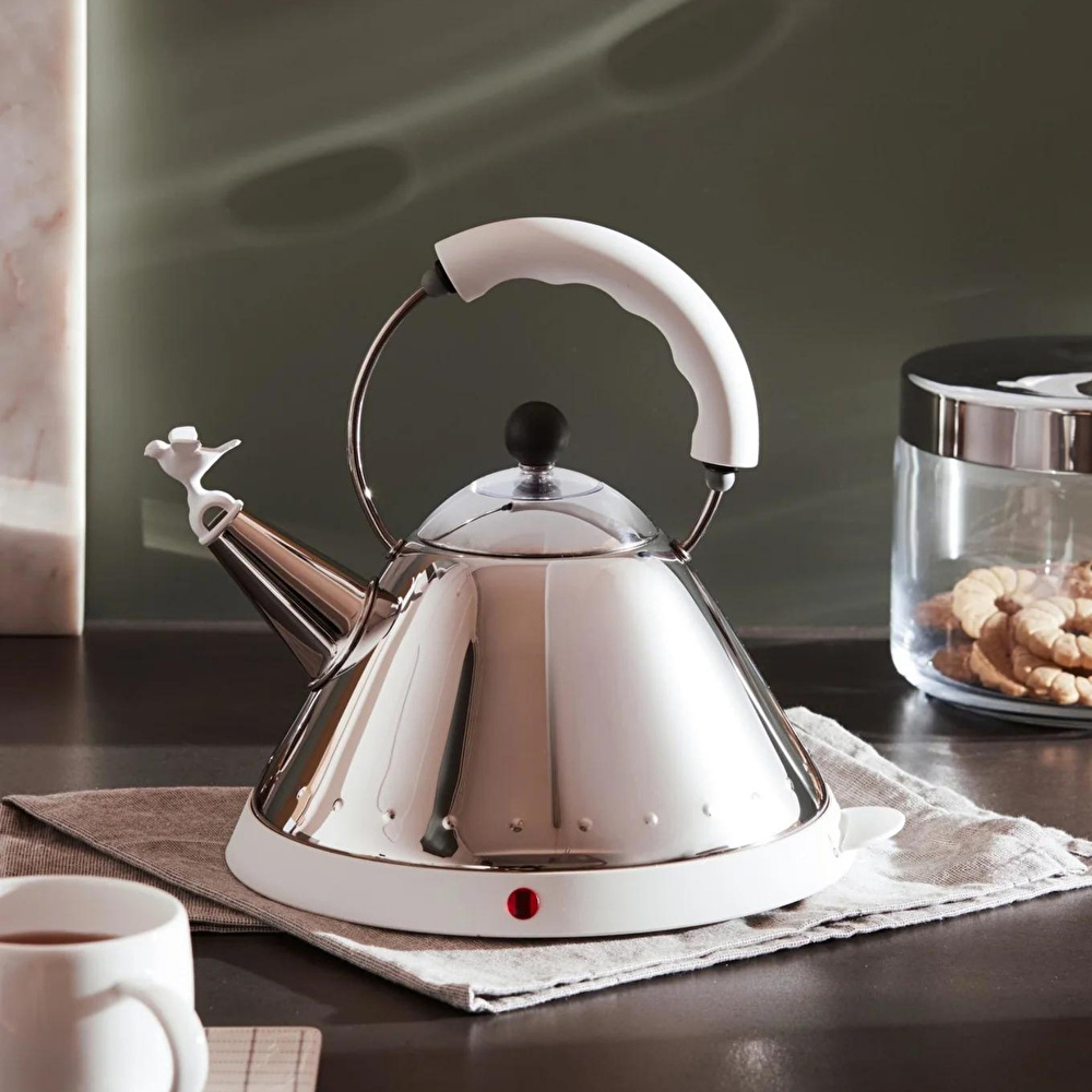Alessi Kettle 1,5 L Beyaz görseli 2