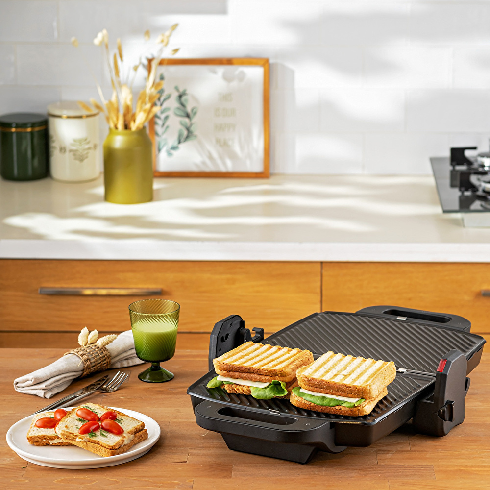 Emsan Bella Gusto Tost Makinesi Siyah görseli 9