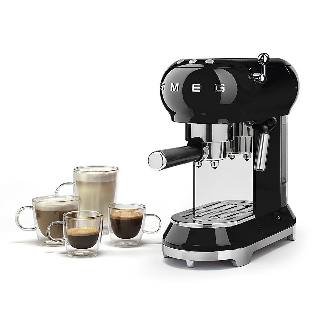 Smeg Espresso Kahve Makinesi Black Ecf01bleu görseli 1