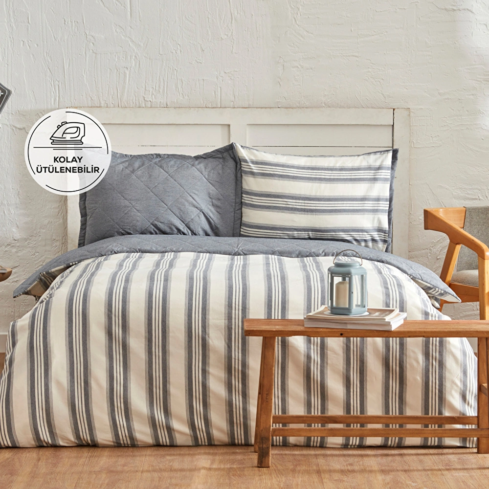 Karaca Home Dora İndigo İpliği Boyalı Kapitoneli Çift Kişilik Dört Mevsim Nevresim Takımı Complete Set görseli 1