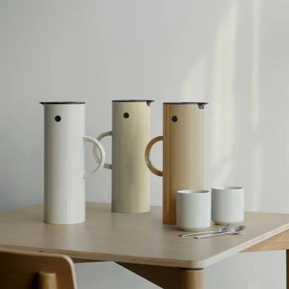Stelton EM77 Karaf Termos 1 L Bej görseli 2