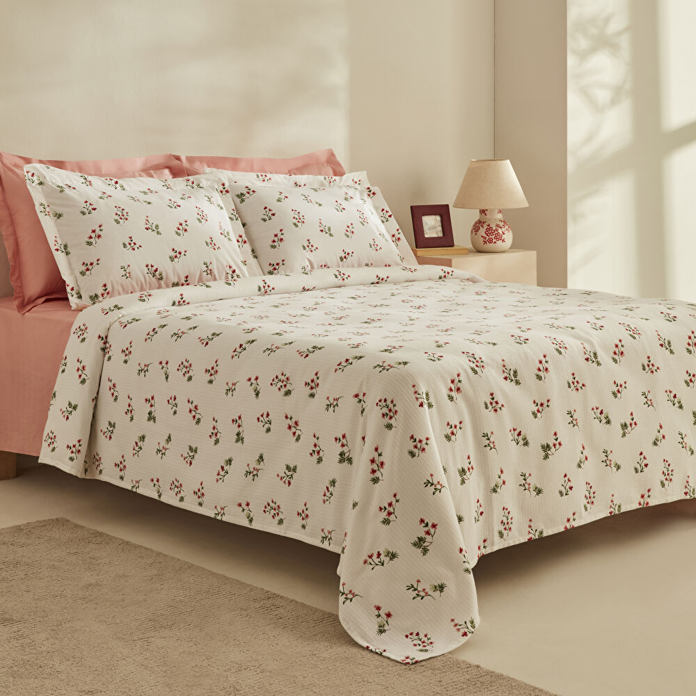 Karaca Home Silvie %100 Pamuk Çift Kişilik Pike Takımı Kırmızı  görseli 2